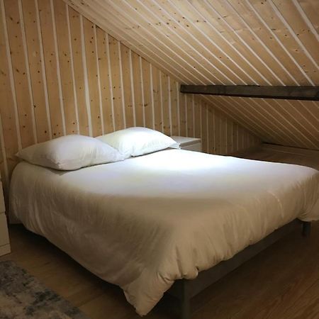 Studio De 35M2 Au Centre De Cusset Екстер'єр фото