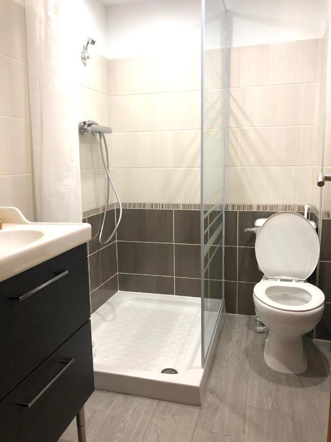 Studio De 35M2 Au Centre De Cusset Екстер'єр фото